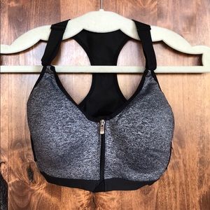 Victoria’s Secret Sport Bra Racerback Zip Front